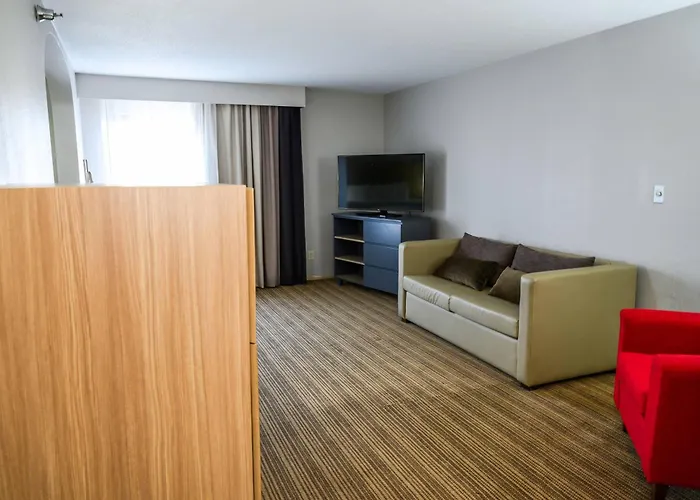 Country Inn & Suites By Radisson, Greenfield, In