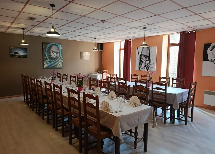 Logis Hôtel Le Saint Clément