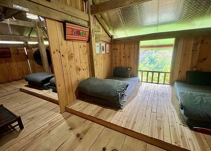 Nam Ly Retreat