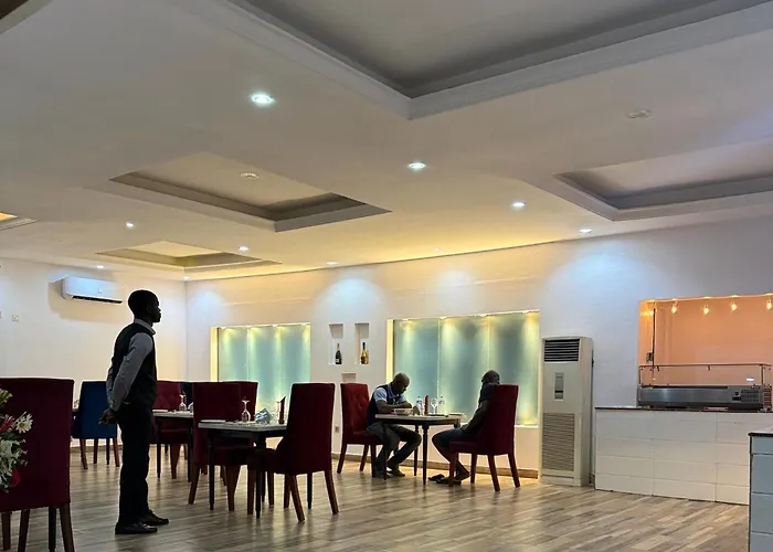 Kakanfo Inn & Conference Centre