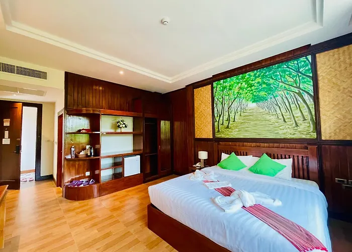 Kum-Chan House Hotel