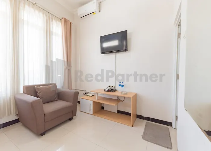 Wisma Brata 2 Mitra Reddoorz