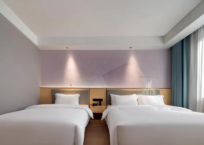 Zhangjiajie Borrman Hotel 300 Meters To National Forest Park East Gate-English Butler Service-Free Gym And Luandry-Tickets Reserve-Shuttle Service-Personal Itinerary Service-Buffet Breakfast