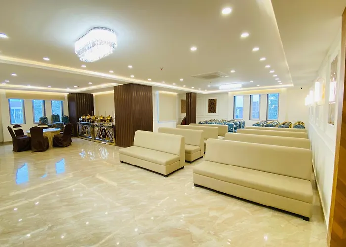 Hotel Ananta