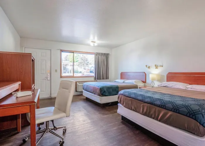 Rama Inn Motel And Rv Park