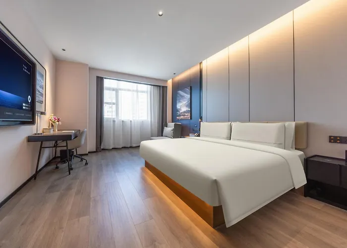 Atour Hotel Nanjing Gulou New City Plaza