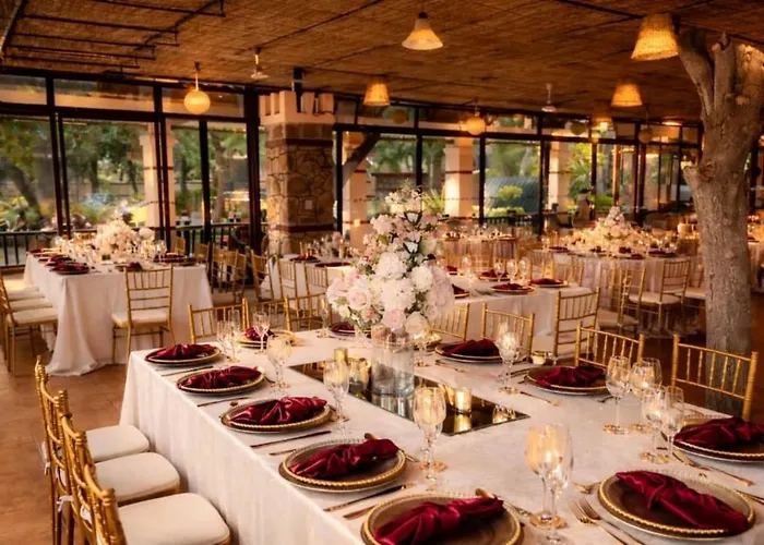 Lalani Hotel And Conference Centre