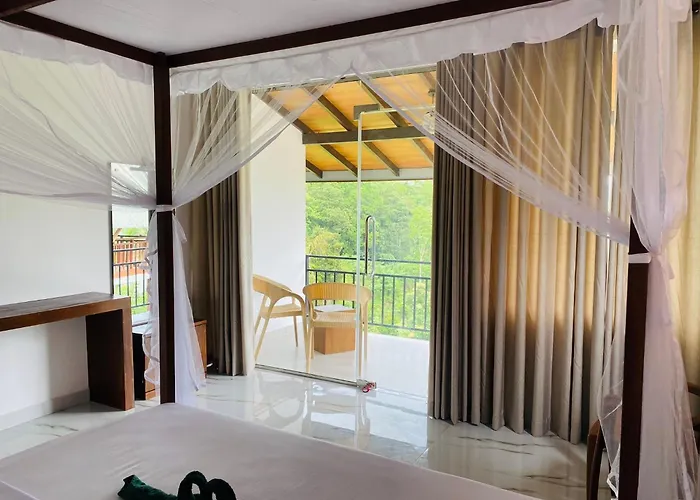 Rainforest mountain resort