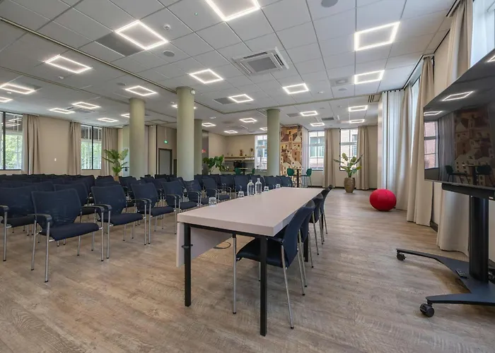 Leonardo Hotel Breda City Center