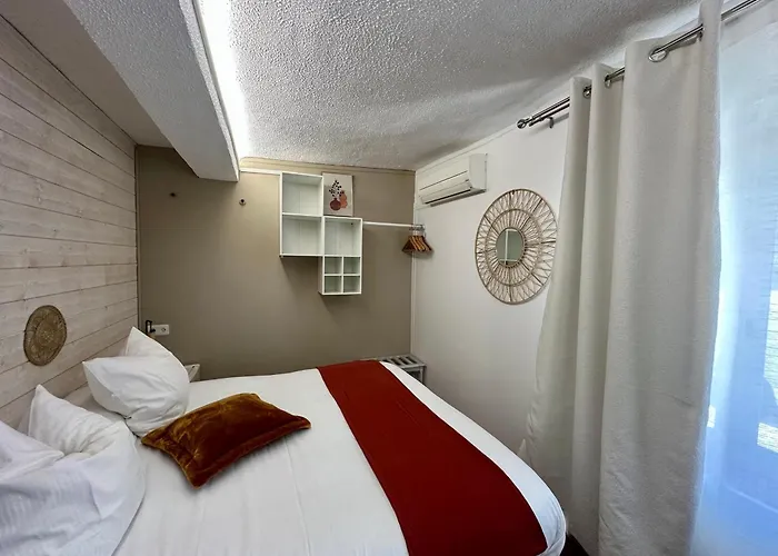 Hotel Le Clos Du Dramont