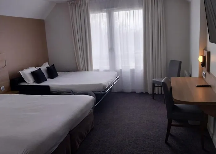 Kyriad Hotel Laval