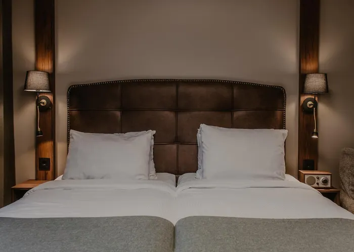 Home Hotel Bristol