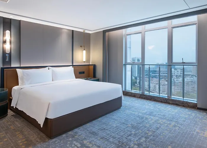 Wyndham Grand Plaza Royale Ningbo