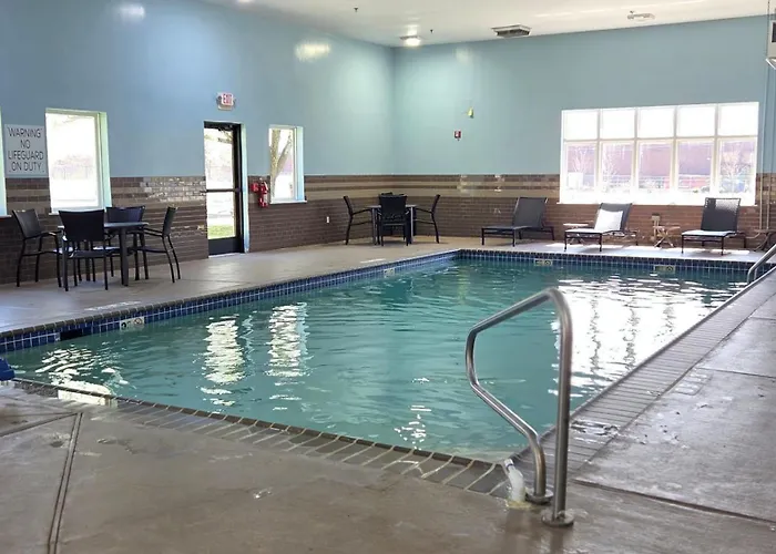 Holiday Inn Express Hotel & Suites Vineland Millville By Ihg