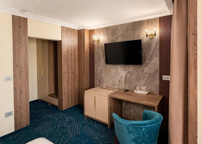 Hotel President
