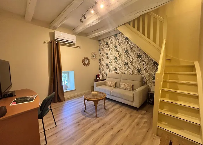 Demeures Et Chateaux L'Abbaye Caladoise - Anciennement Hostellerie Ferme Du Poulet
