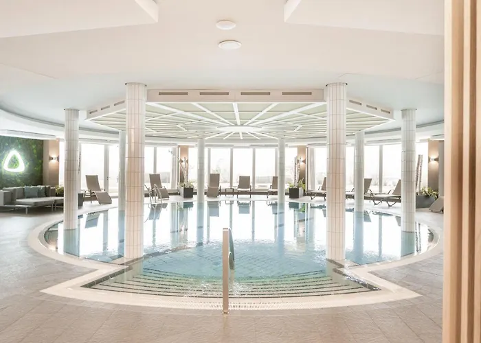 Hotel Und Therme Nova