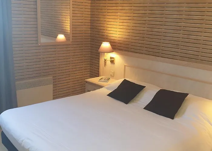 Logis L'Auberge Bourbonnaise