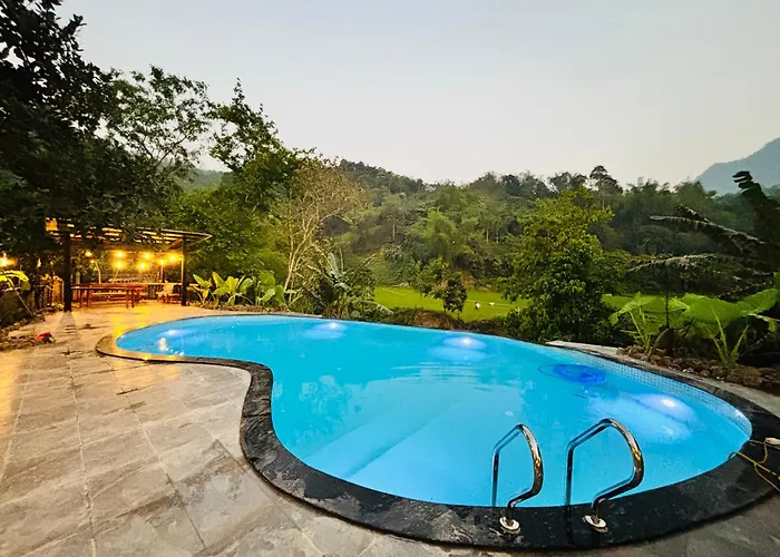 Ba Be Legend Hotel & Tours