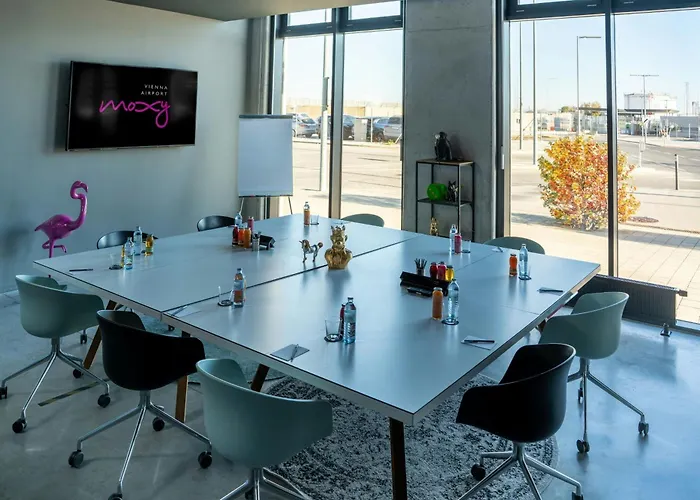 Moxy Vienna Airport