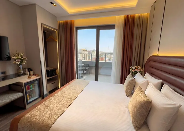 Edition Old City Hotel