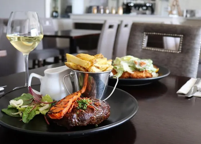 Schull Harbour Hotel&Leisure Centre