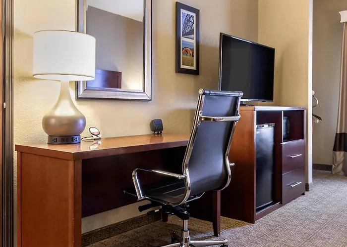 Comfort Suites Jonesboro University Area