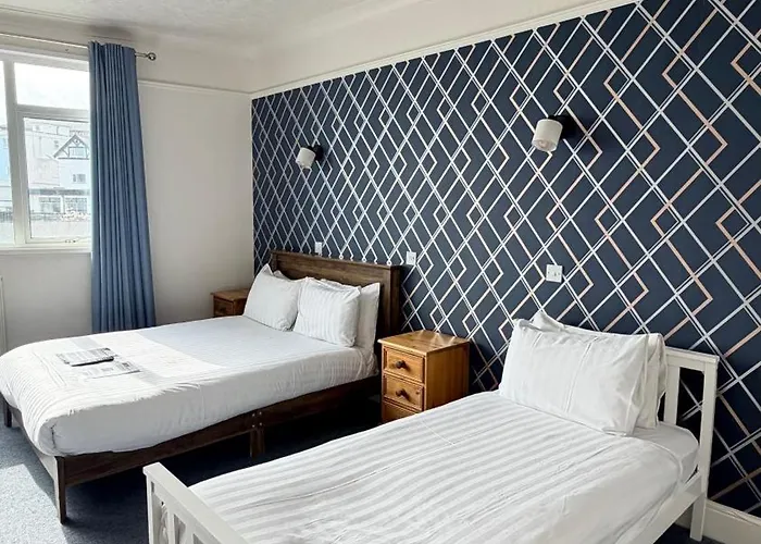 Channel View Hotel