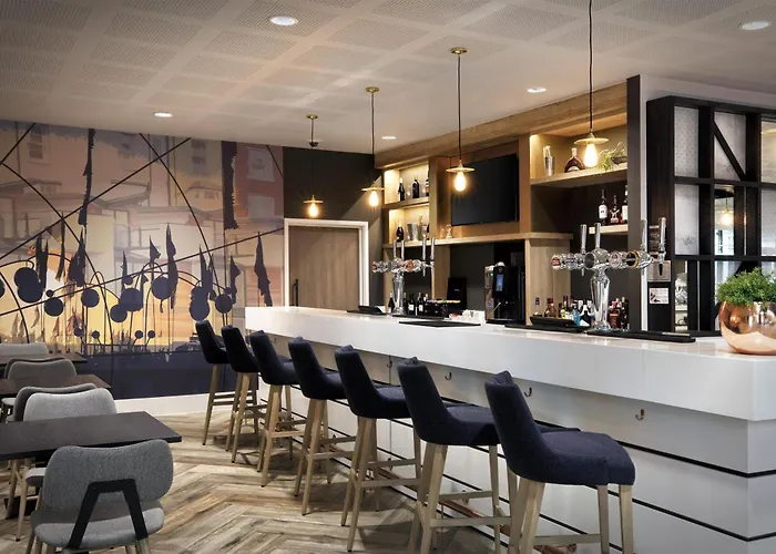 Hampton By Hilton Bristol Airport