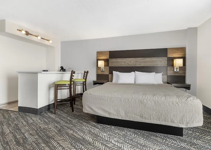 Best Western Plus Wausau Tower Inn