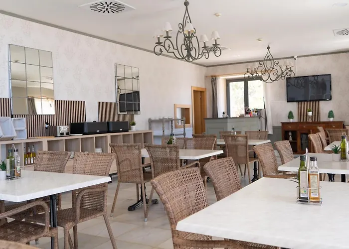 Hotel Villa Marcilla by Pandora Hoteles