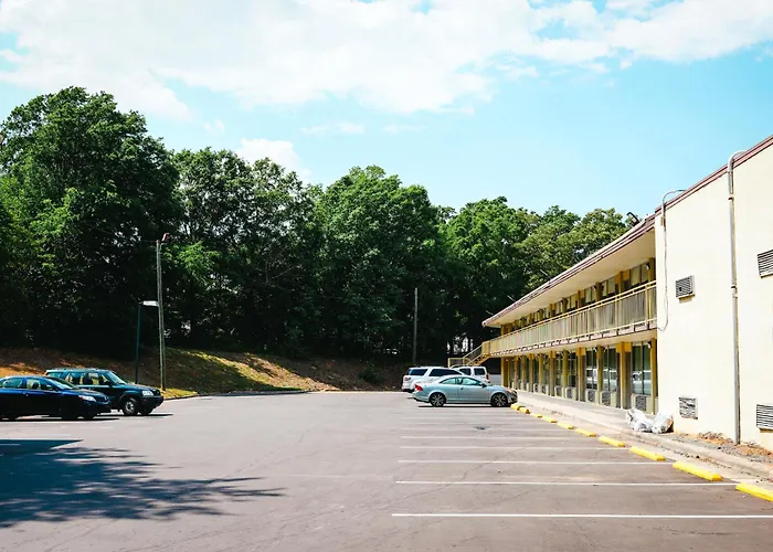 Rodeway Inn Monroe