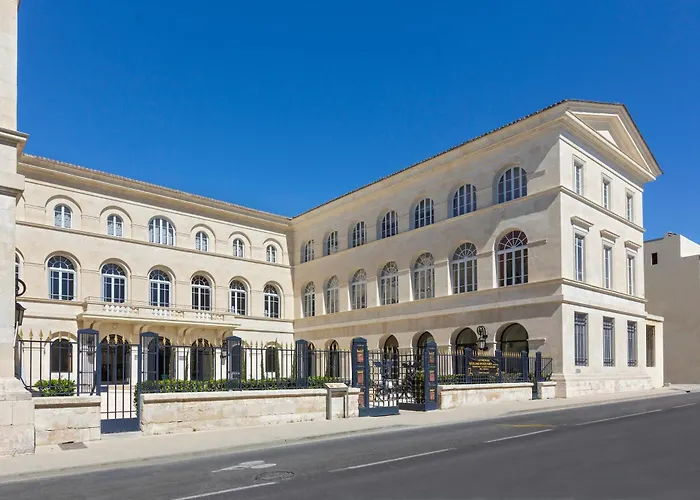 Le Grand Hôtel Dieu by SOWELL COLLECTION