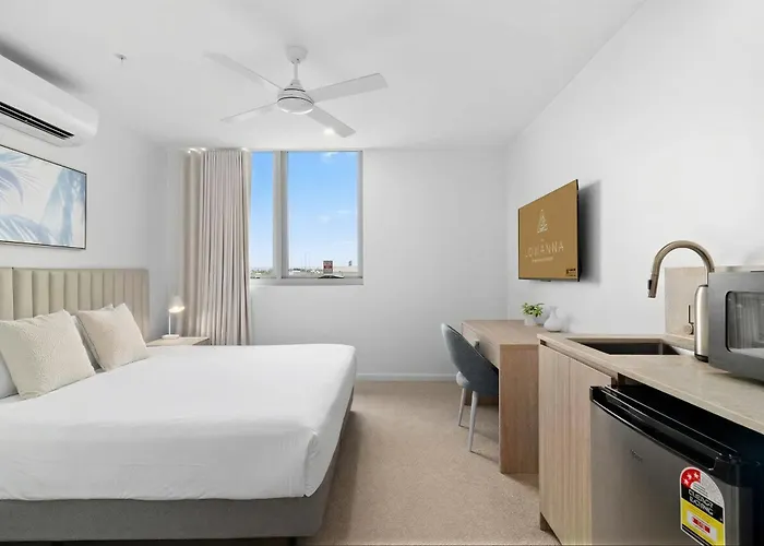 Lowanna Beach Resort Kawana