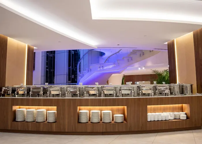 Peninsula Worth Hotel