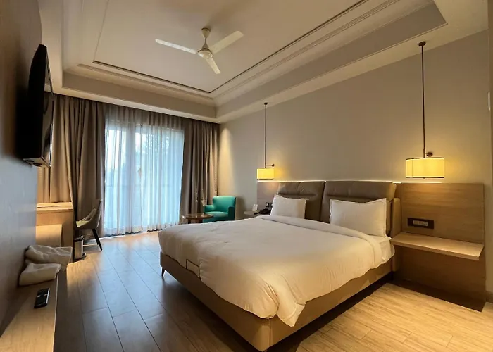 The Supreme Hotel And Banquet
