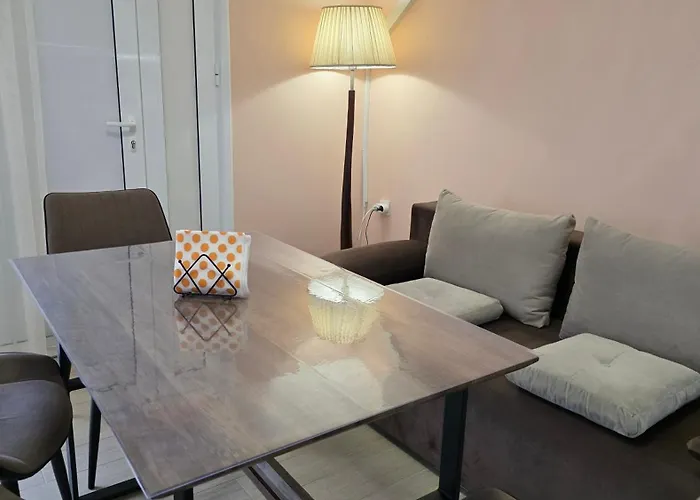 Aleksandar Guest Rooms