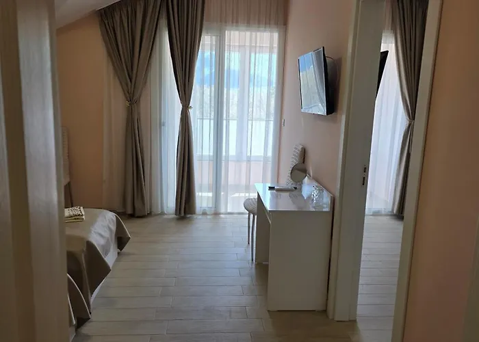 Aleksandar Guest Rooms