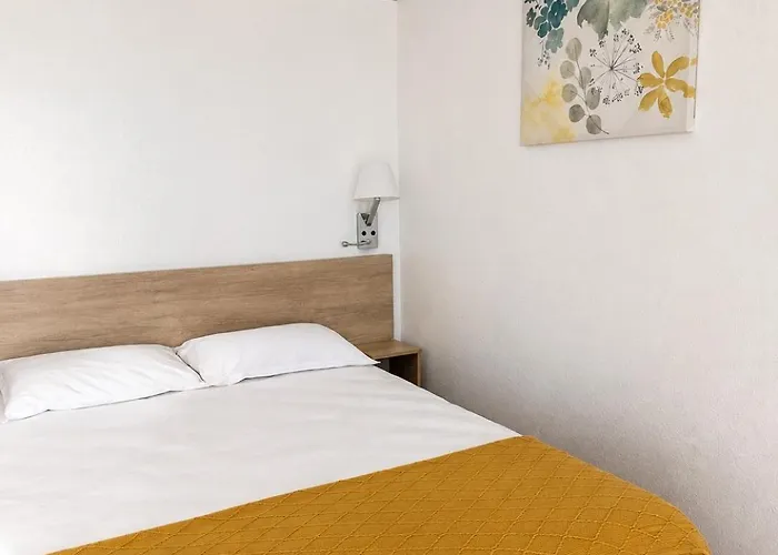 Hotel Alata