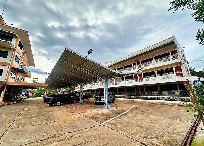 โรงแรมกาญจนาสกลนคร
