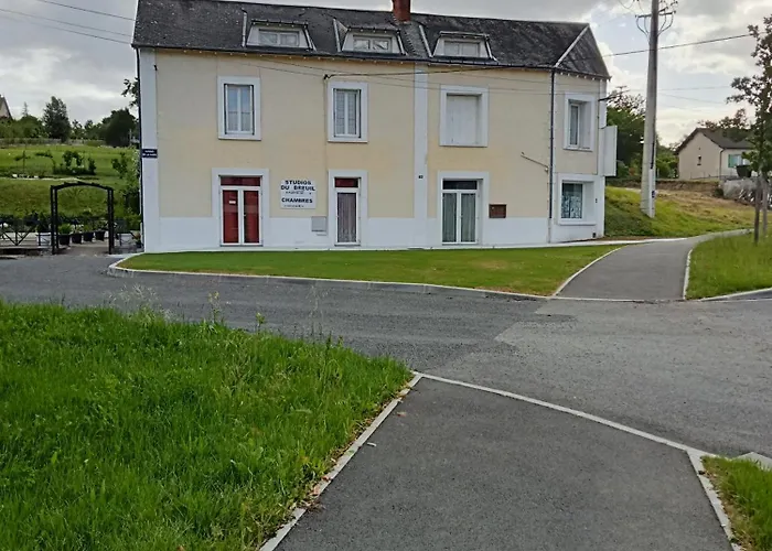 Hôtel de la gare Studios Du Breuil