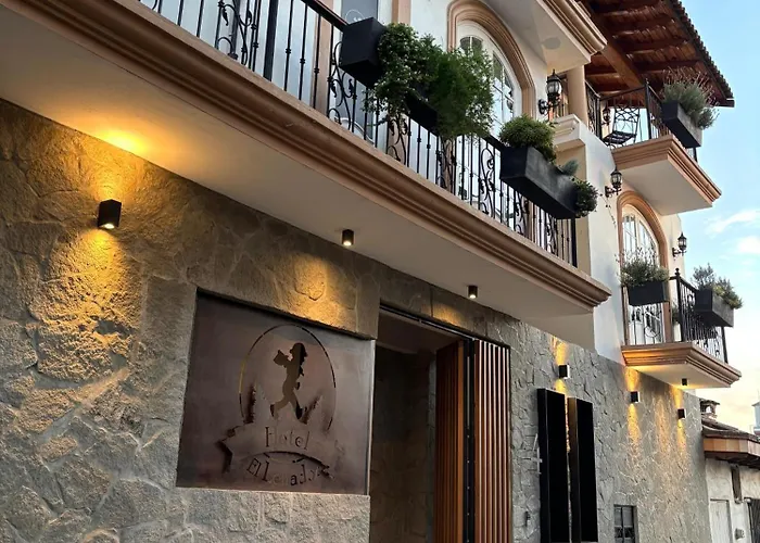 Hotel El Lenador