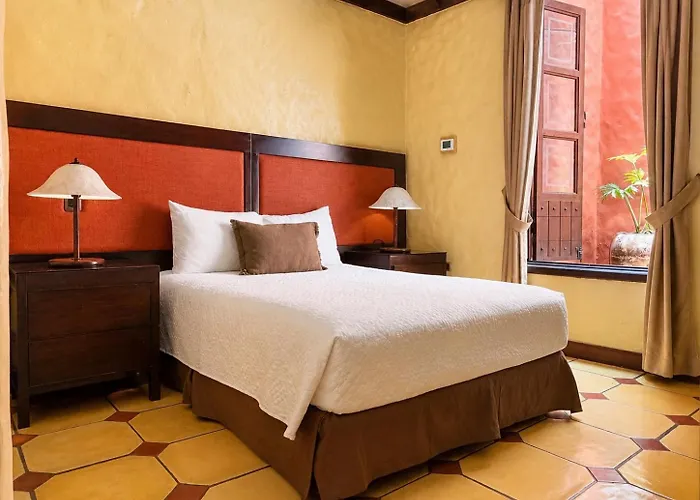 Hotel 1915 Inn & Suites