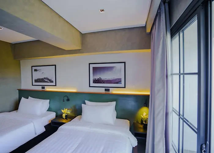 Venus Parkview Hotel