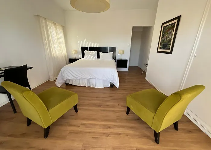 Mercedes Rambla Hotel