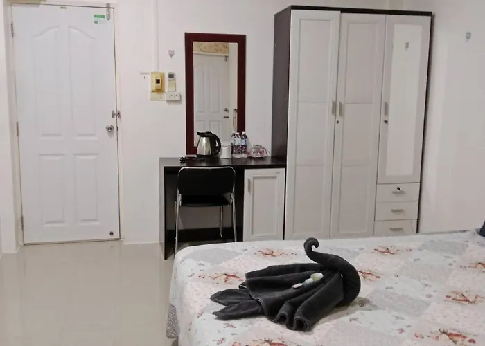 บุญสุขแมนชั่น