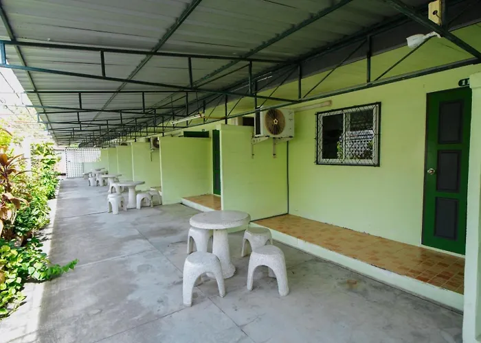 โรงแรมวรัญญูเฮ้าส์ & รีสอร์ท