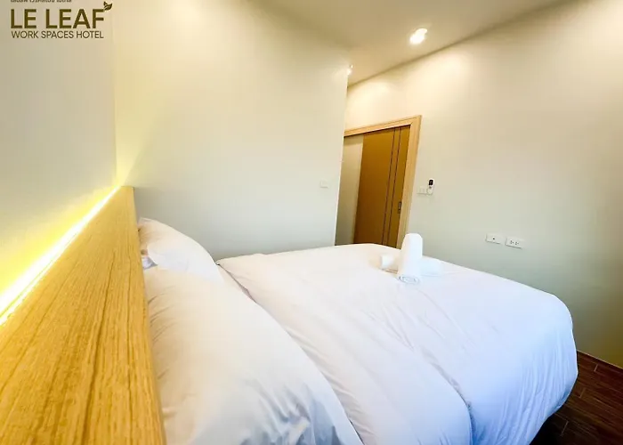 Leleaf Work Spaces Hotel - เลอลีฟ เวิร์คสเปซ โฮเทล ท่าแร่ สกลนคร