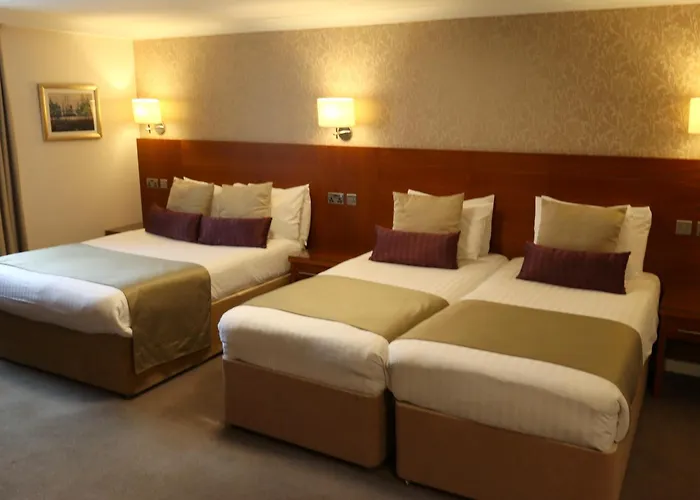 Golden Lion Hotel