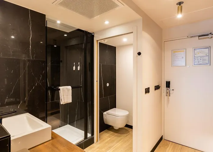 Golden Tulip CDG Airport Roissy